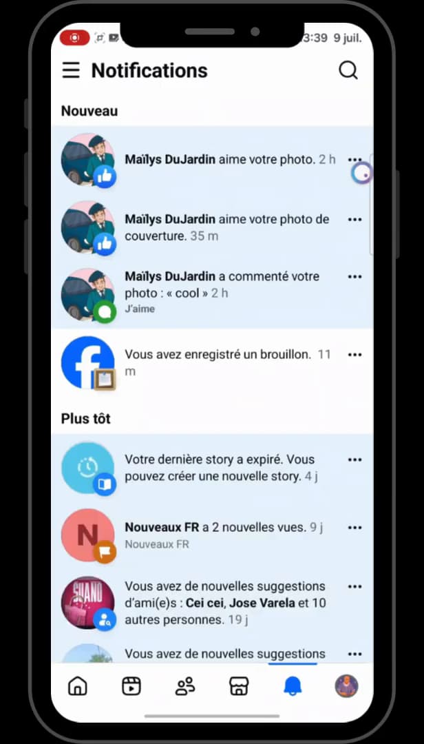 Facebook notifications with the saved draft alert